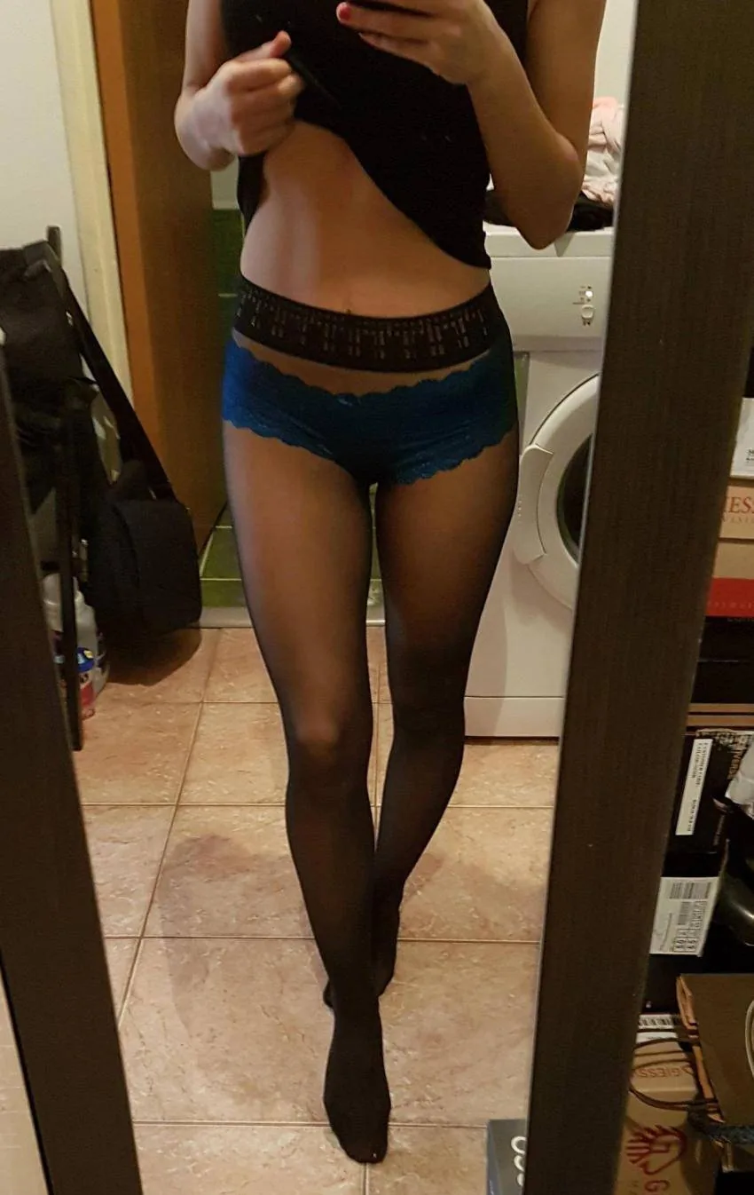 Candy_Nina